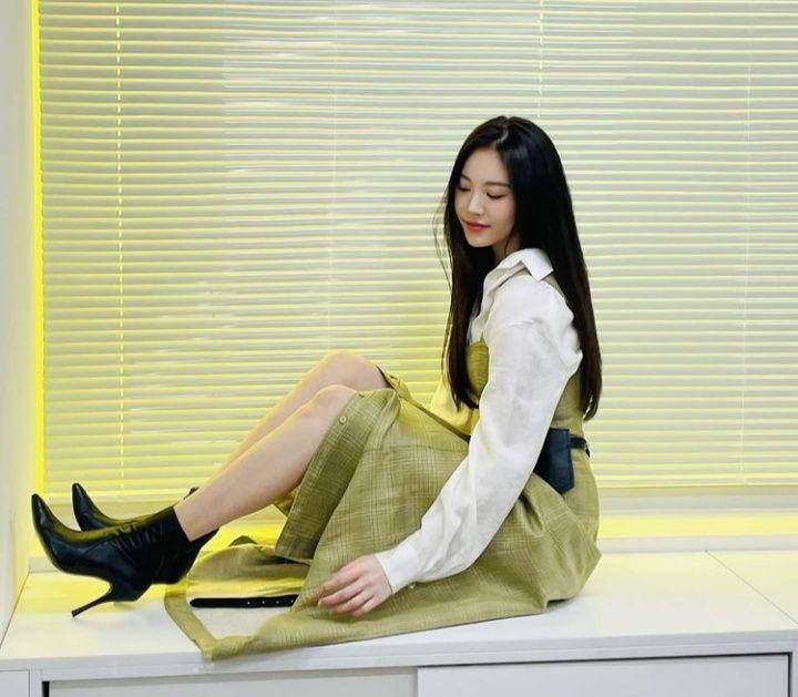 Yura Girl's Day (instagram.com/yura_936)