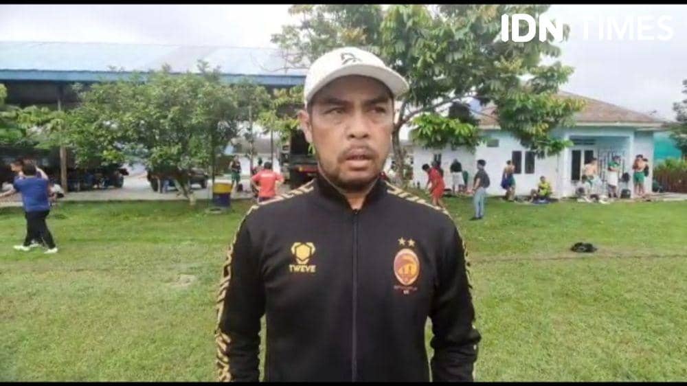 Pelatih Kepala SFC Nil Maizar (IDN Times/Dokumen)