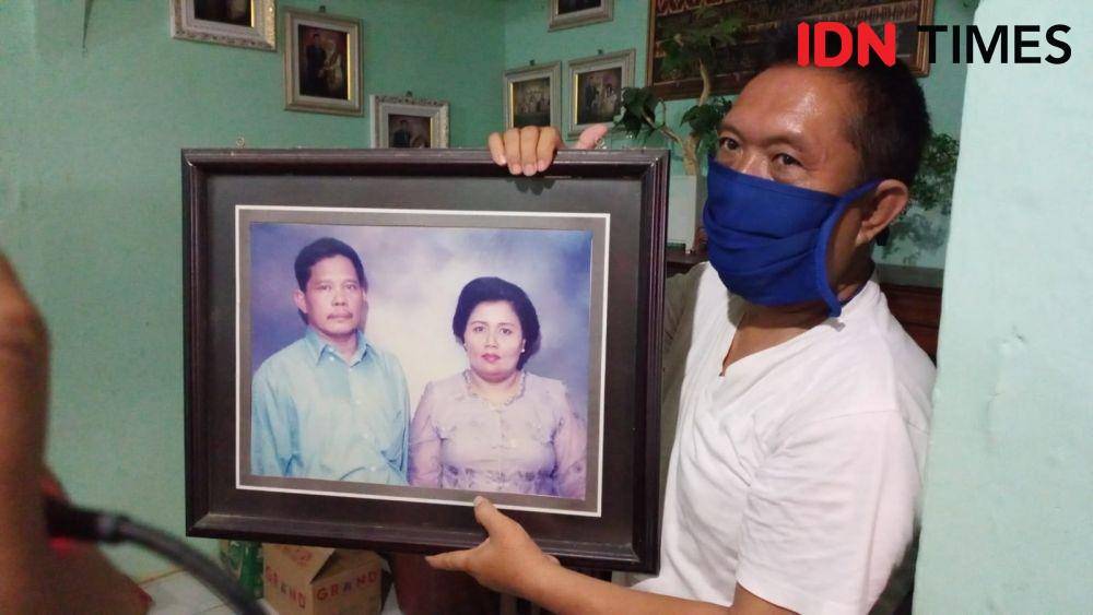 Dua warga Kaliawi, Tanjungkarang Pusat, Bandar Lampung meninggal dunia diduga usai sepekan menerima vaksinasi COVID-19 Sinovac. (IDN Times/Tama Yudha Wiguna)
