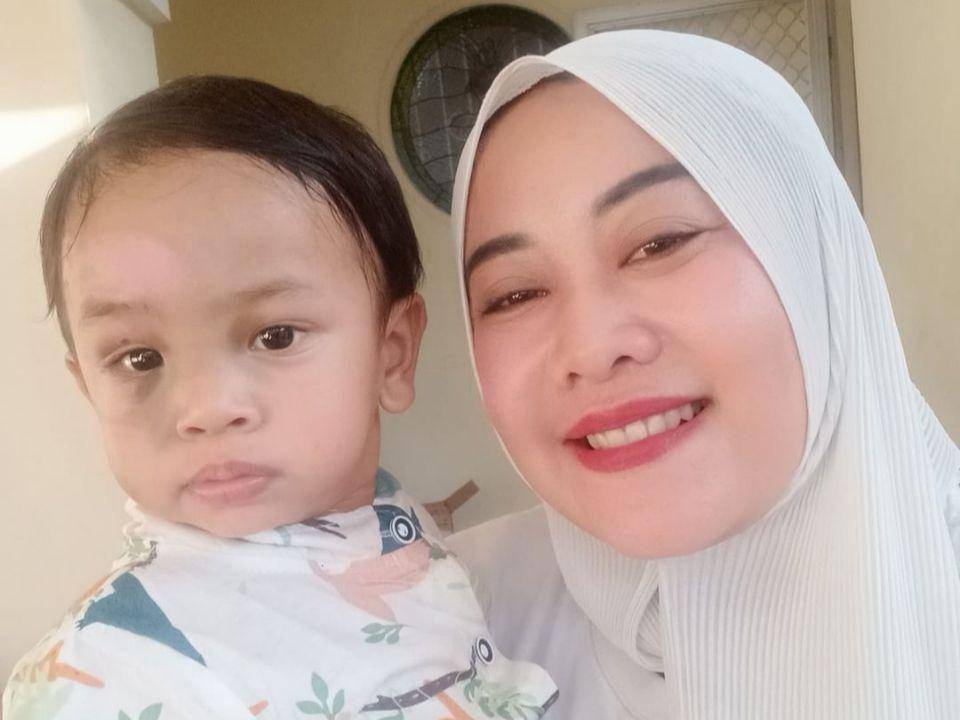 potret Gala dan nenek sambungnya (instagram.com/puput_soedrajat)