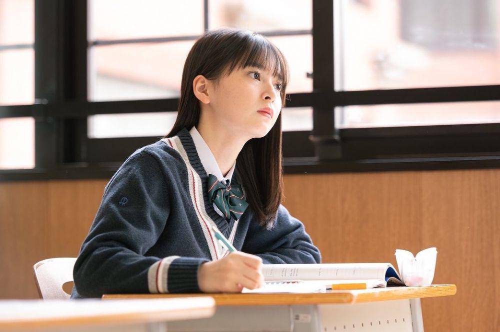 Iinuma Ai (instagram.com/hatsukoi_f_tbs)