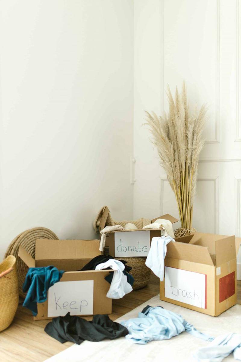 ilustrasi decluttering (pexels.com/rodnae prod)