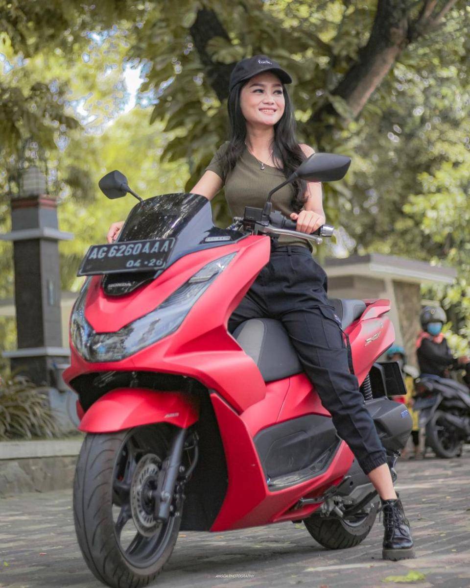 potret Safira Inema (instagram.com/safirainema_)