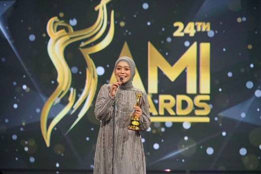 Lesti dalam AMI AWARDS 2021 (dok. RCTI)