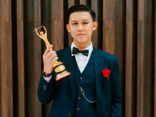 Jevin Julian di AMI Awards 2021 (dok. instagram.com/jevinjulian)
