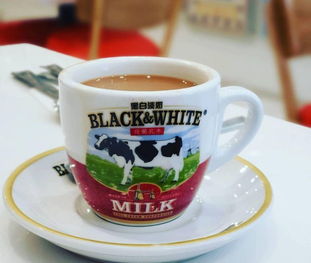 Milk Tea Hong Kong (instagram.com/anniefan2601)