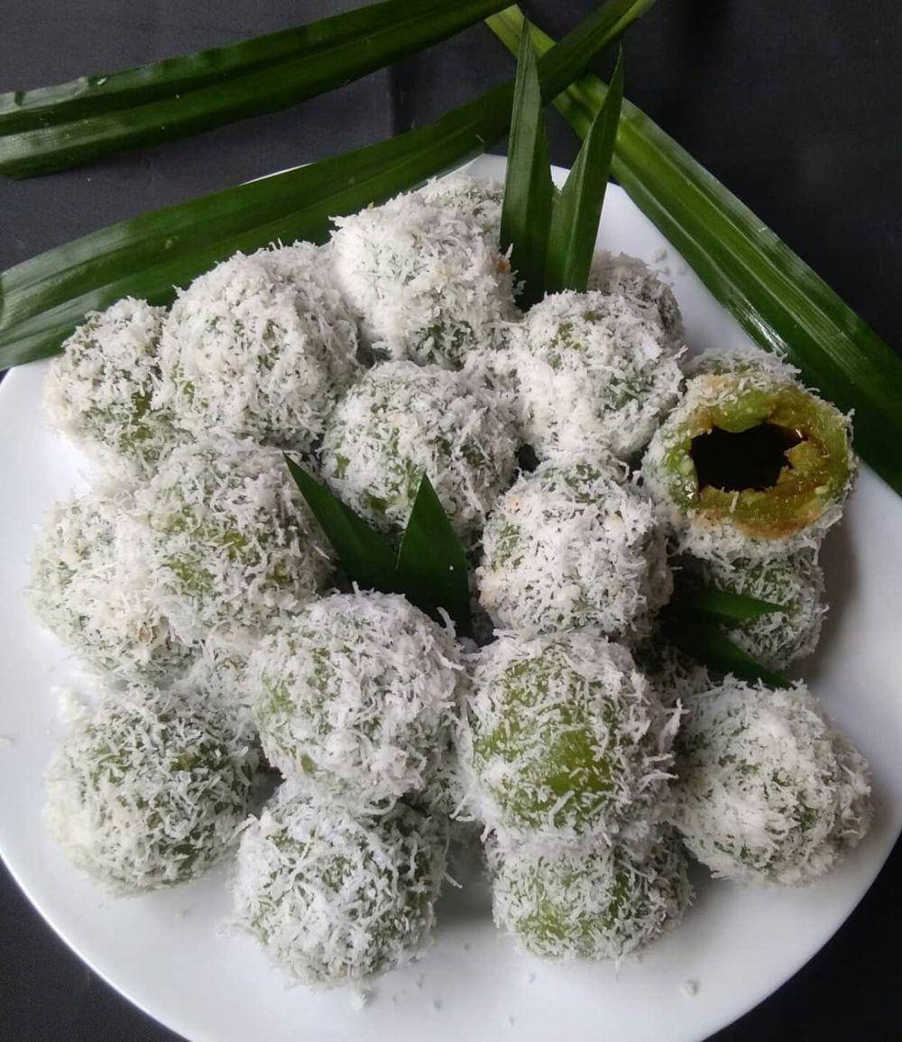 klepon singkong (instagram.com/deamerici27)
