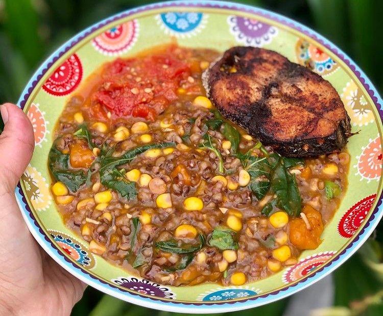 bubur manado (instagram.com/hidupku_sebagai_debbie)