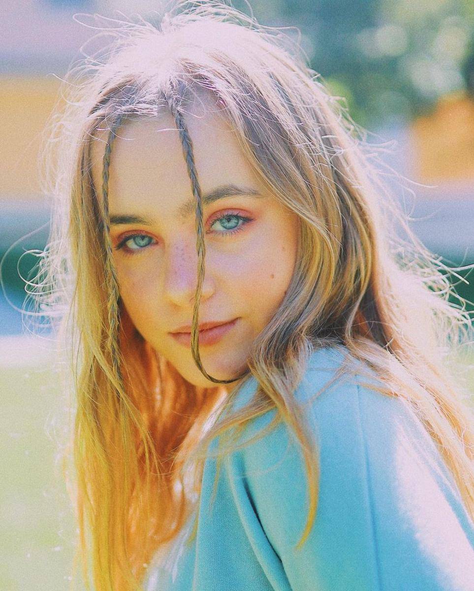 potret Clara Galle (instagram.com/claaragalle)