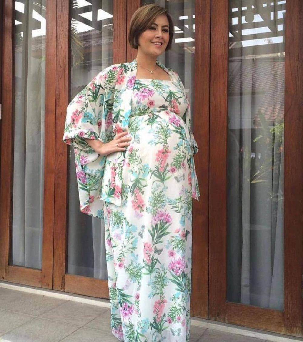 potret kehamilan anak kembar Cynthia Lamusu (instagram.com/cynthia_lamusu)