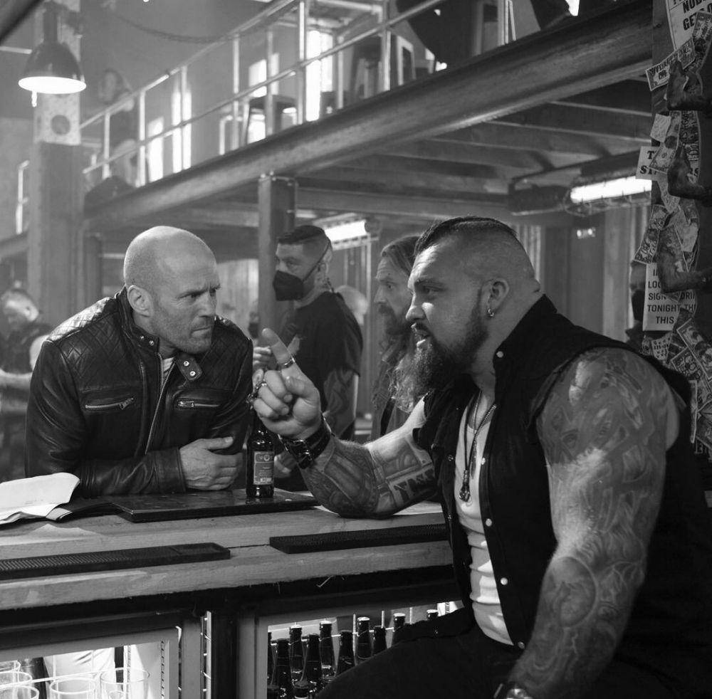dibalik layar film The Expendables 4 (instagram.com/jasonstatham)