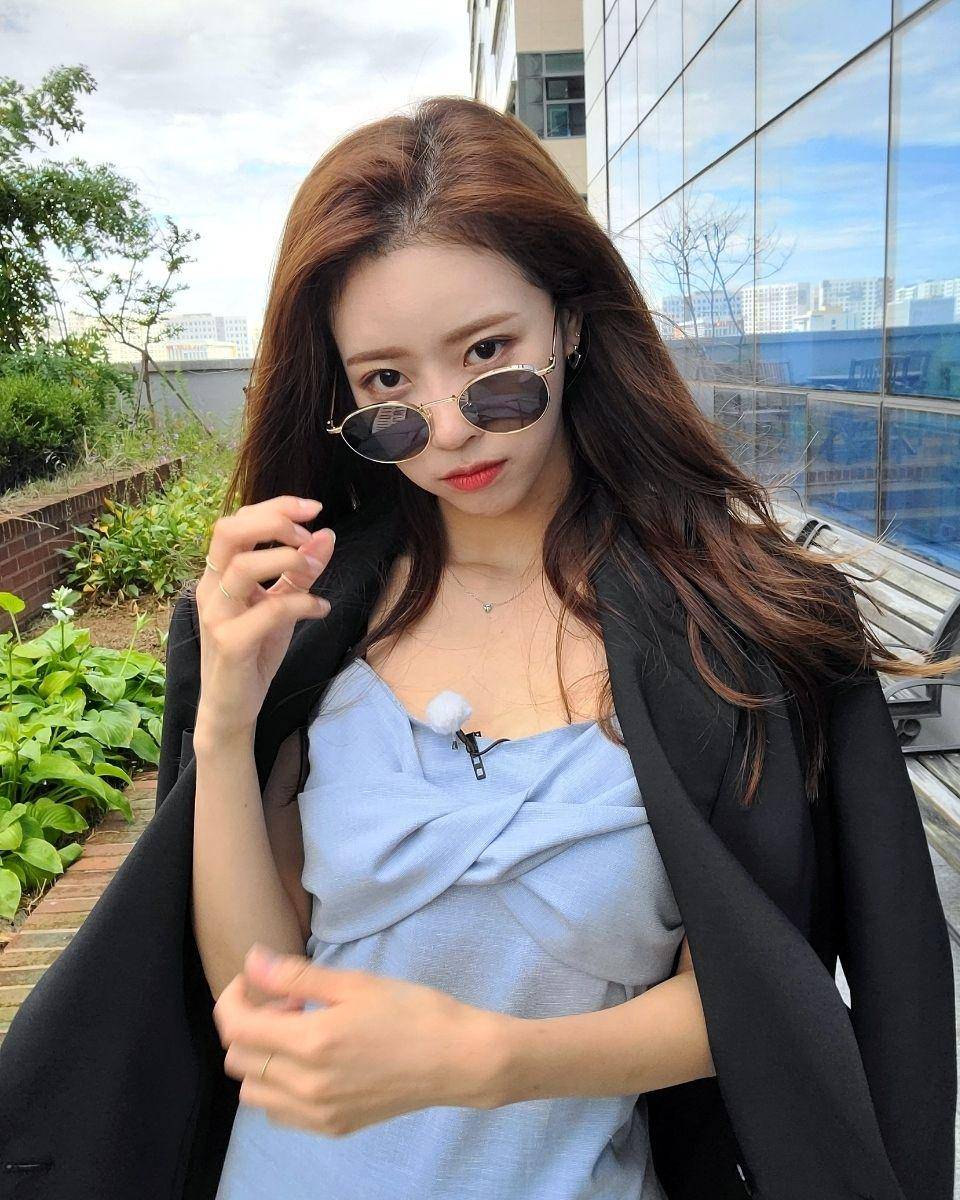 Lee Mijoo (instagram.com/queen.chu_s)