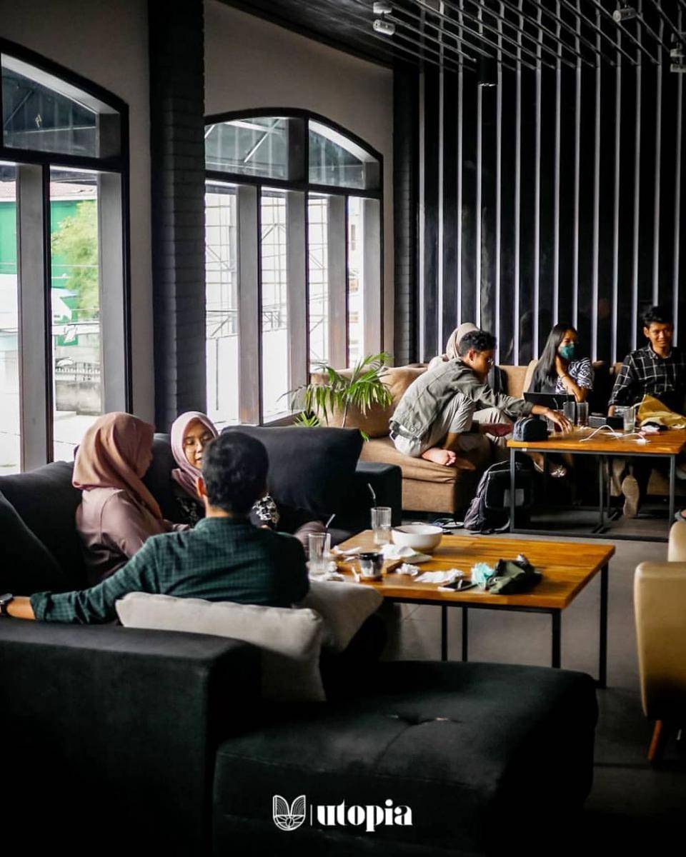utopia coffee (instagram.com/utopiacoff)