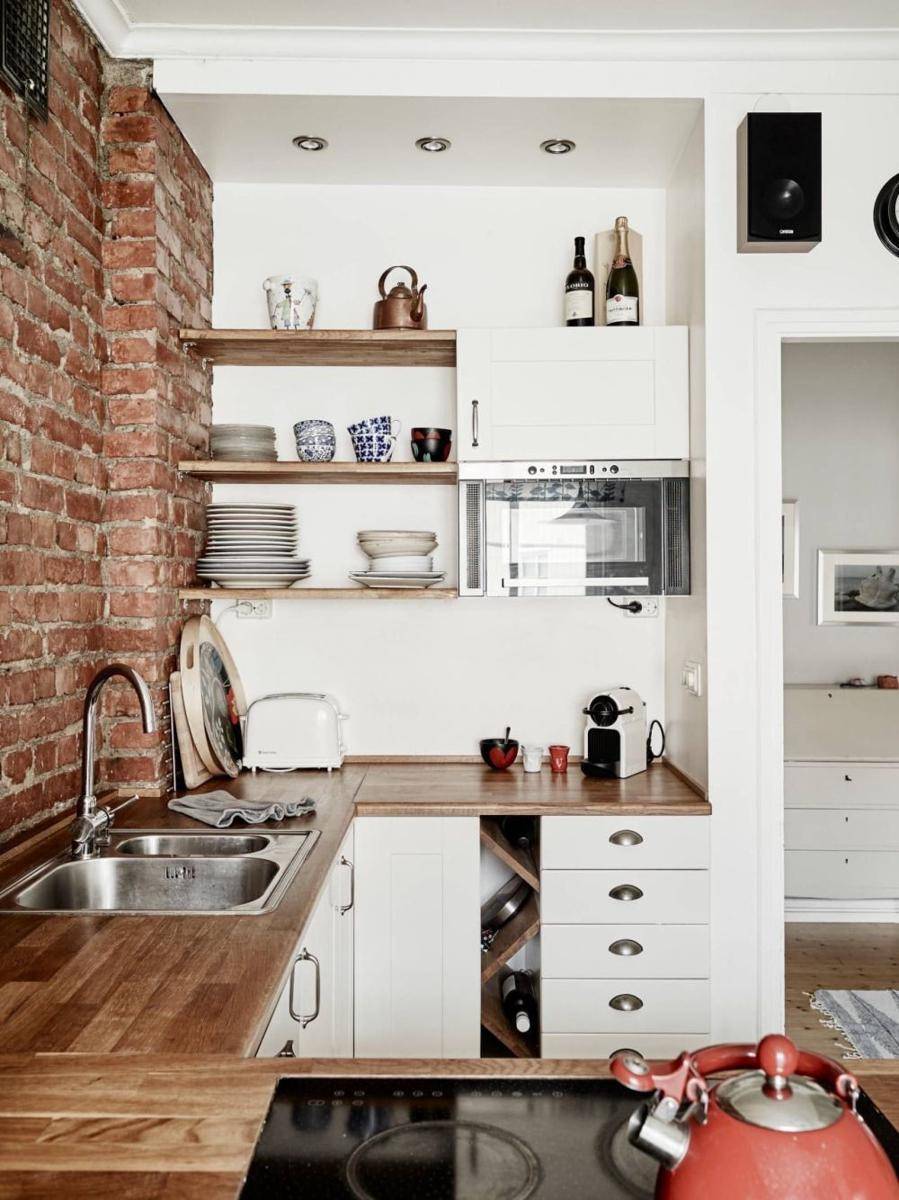 Inspirasi dapur fungsional buat rumah mungil. (apartmenttherapy.com)