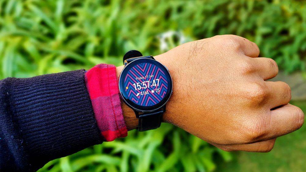 ilustrasi Samsung Galaxy Watch Active 2 (mashable.com)