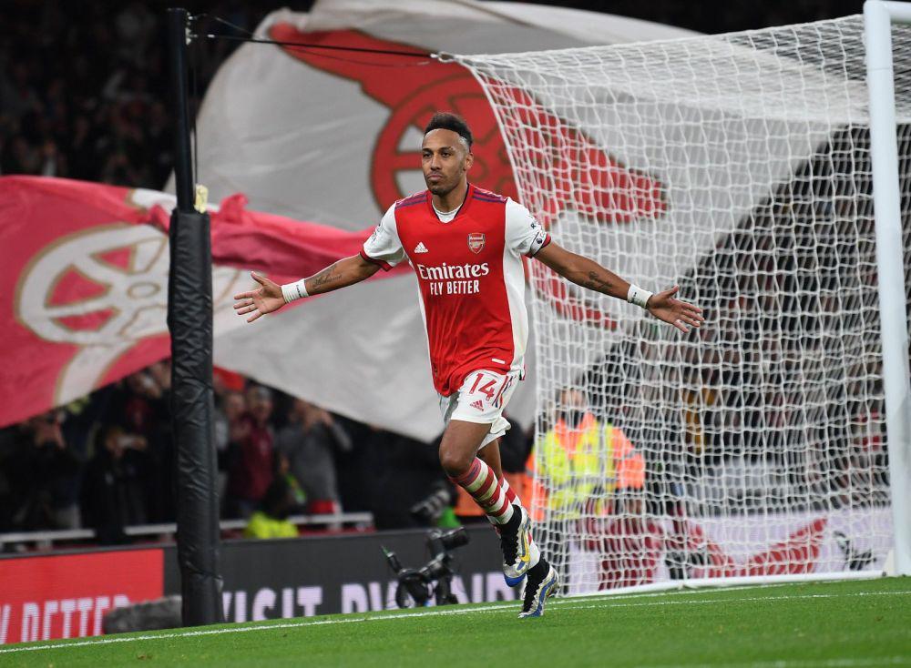 potret selebrasi gol Aubameyang (twitter.com/Auba)