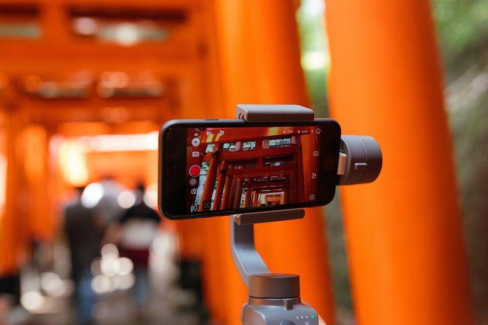 ilustrasi gimbal (unsplash.com/Joey Huang)