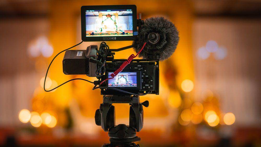 ilustrasi camera rig (unsplash.com/Kushagra Kevat)