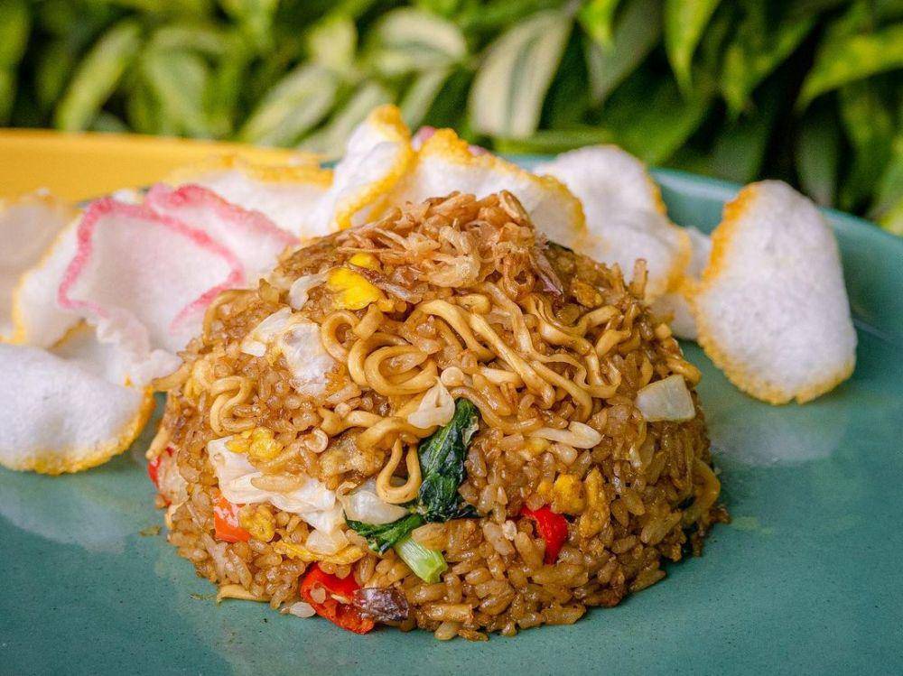 nasi goreng magelangan (instagram.com/paviliunsembilan)