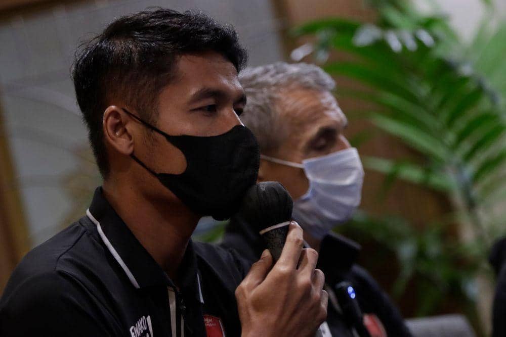 Pemain PSM Fajar Handika sedang berbicara dalam sesi jumpa pers virtual jelang laga pekan ke-12 BRI Liga 1 2021/22 kontra PSS Sleman, Rabu 17 November 2021. (Dok. MO PSM Makassar)