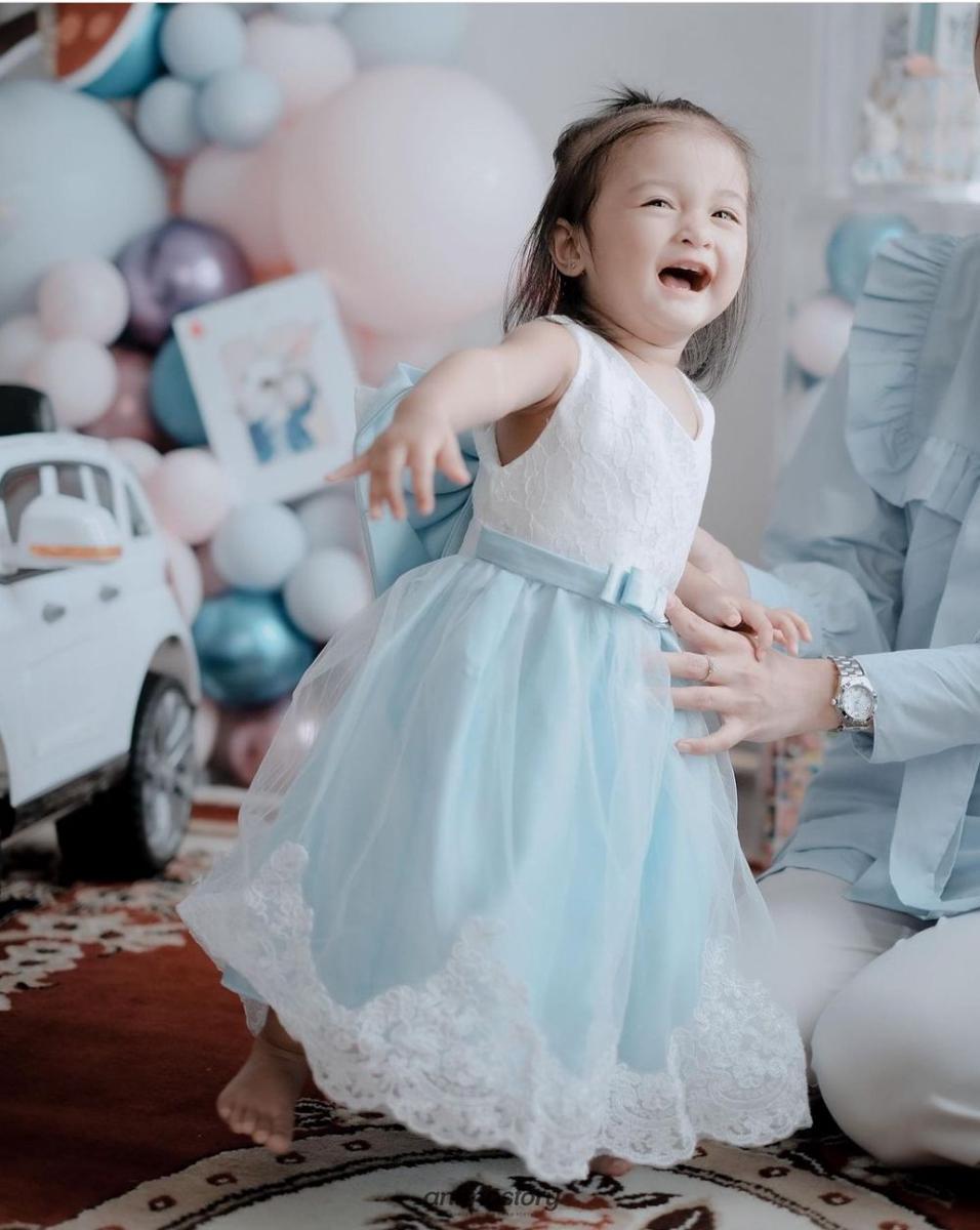 Sera saat ulang tahun pertama. (instagram.com/kevinlln)