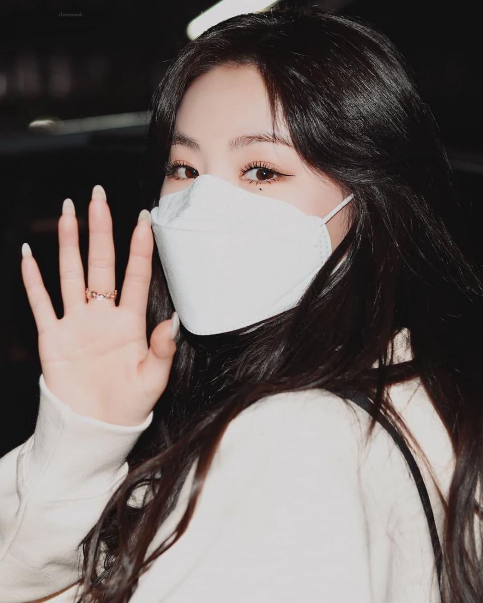Soojin Giddle (instagram.com/seosoojin)