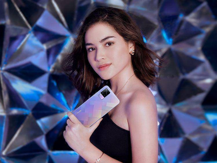 vivo V21 (instagram.com/vivo_indonesia)
