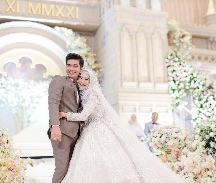 Ria Ricis dan Teuku Ryan (@clinovic_photography via Instagram.com/riaricis1795)