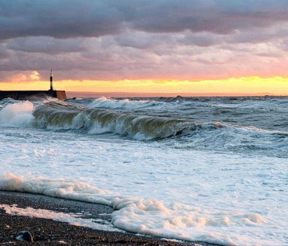 Aberystwyth (instagram.com/craigswansonpics)