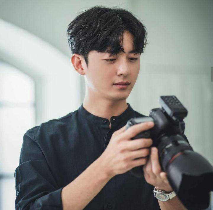Lee Ji Hoon di Sponsor (instagram.com/victorycontents)