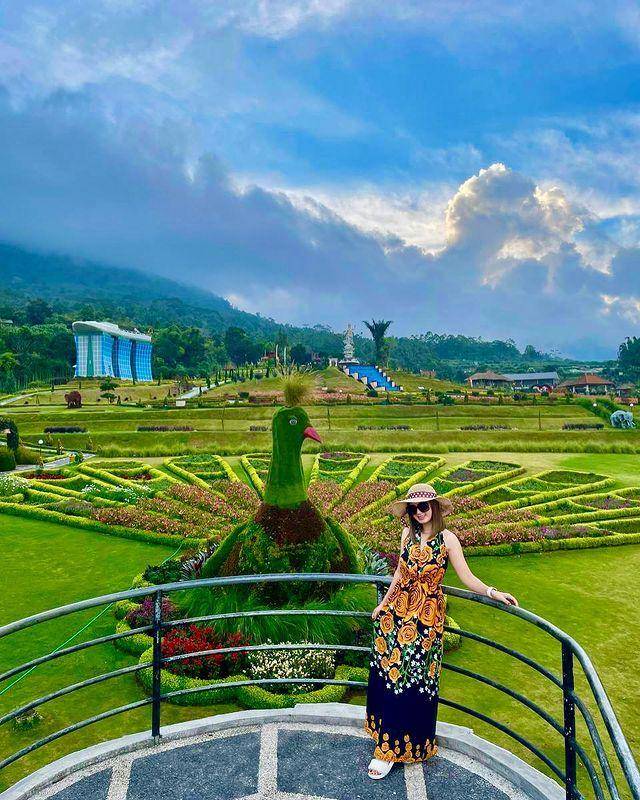 The Blooms Garden Bali (Instagram.com/merryshie)