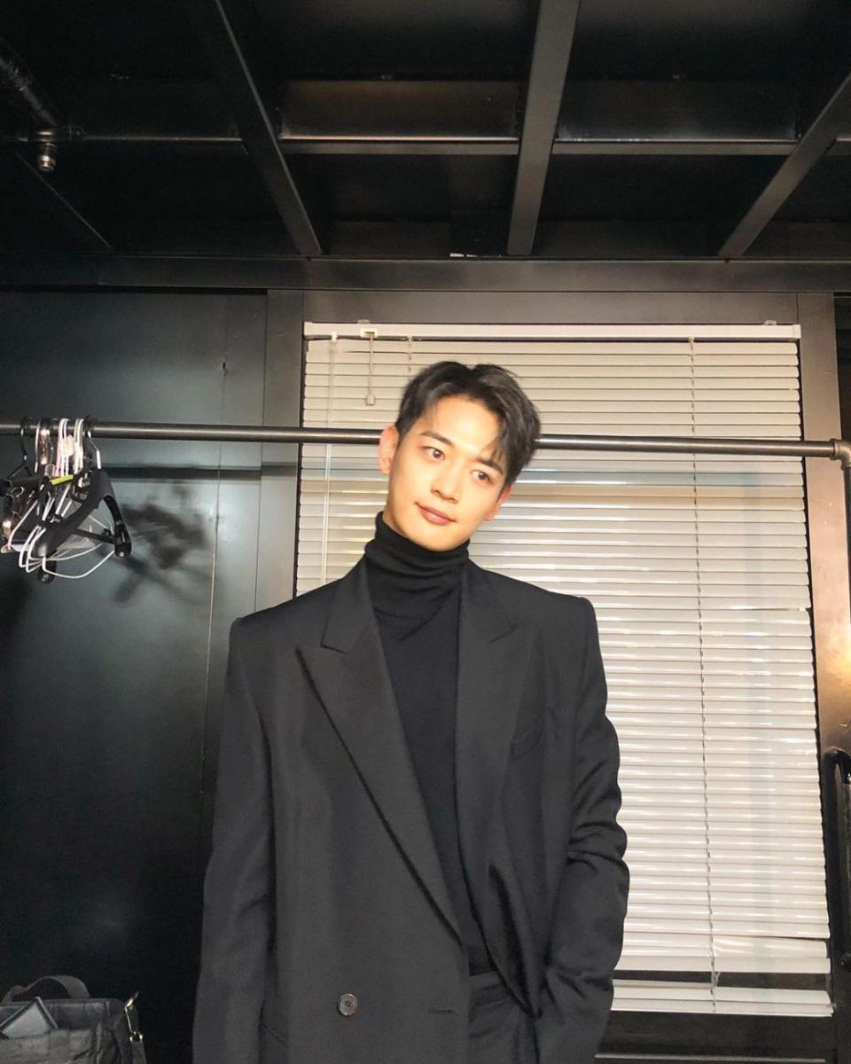 Minho SHINee (instagram.com/choiminho_1209)