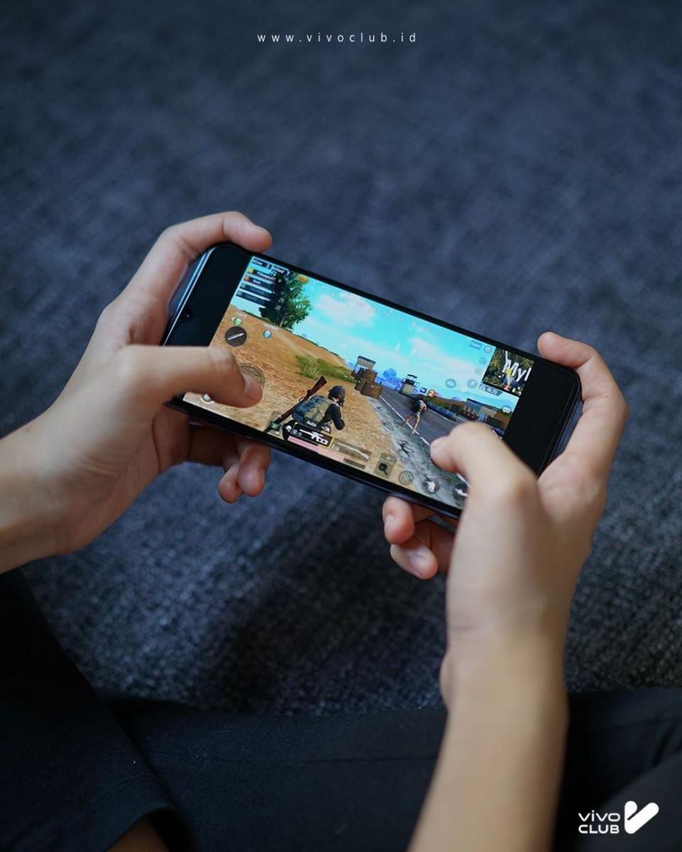 vivo V21 (instagram.com/Vivoclub.id)