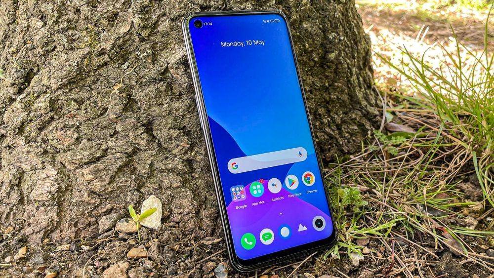 ilustrasi Realme 8 5G (tomsguide.com)