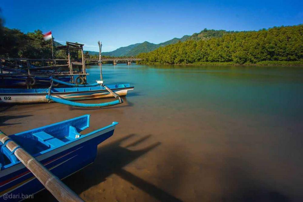 Pantai Koneng (instagram.com/dari.bani)