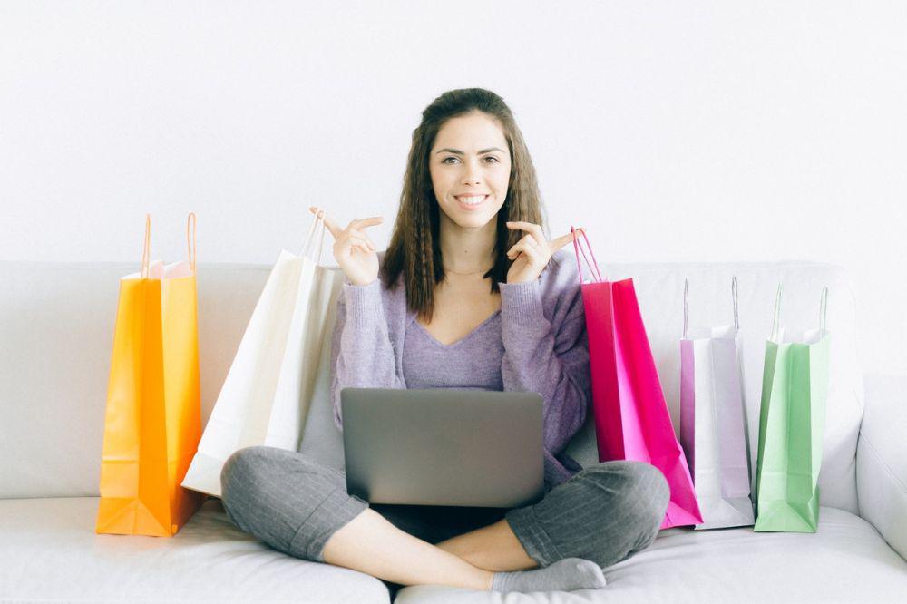ilustrasi belanja banyak barang (pexels.com/Nataliya Vaitkevich)