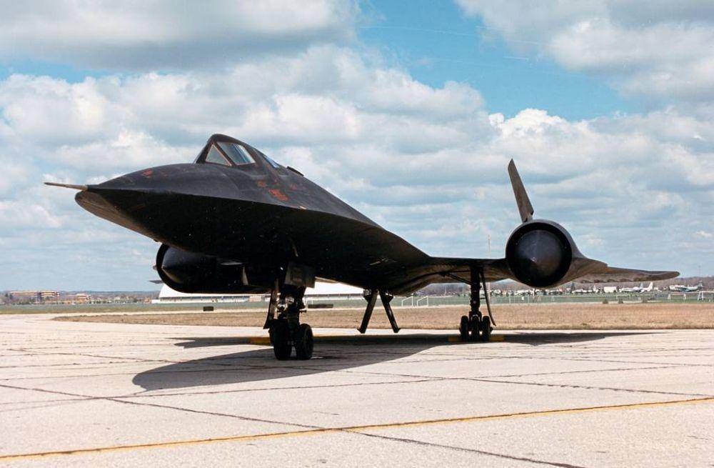 SR-71 Blackbird (airforcetimes.com)