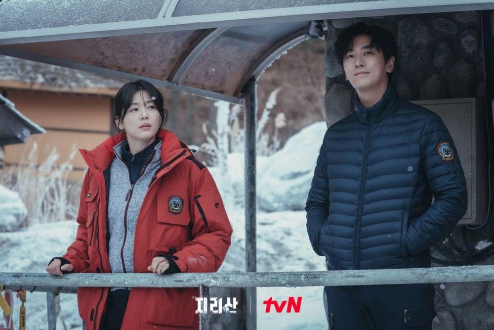 cuplikan Jun Ji Hyun dan Ju Ji Hoon di drama Jirisan (instagram.com/tvn_drama)