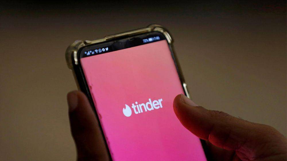 ilustrasi Tinder (reuters.com)