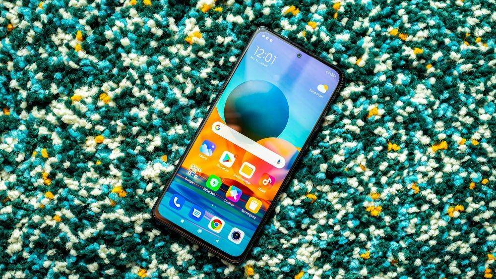 ilustrasi Xiaomi Redmi Note 10 Pro (nextpit.com)