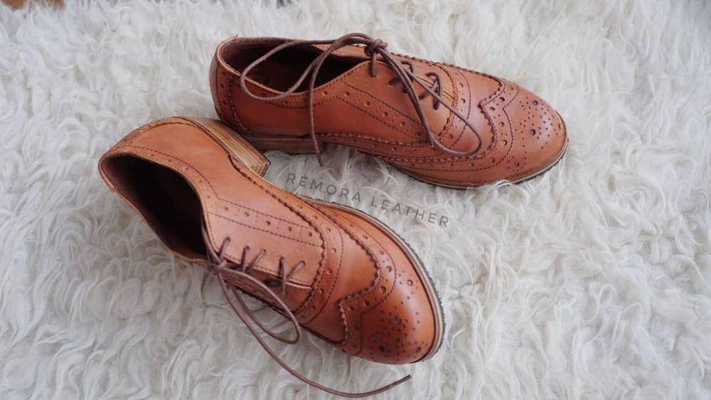Rekomendasi sepatu oxford buat cewek. (toko.ly)