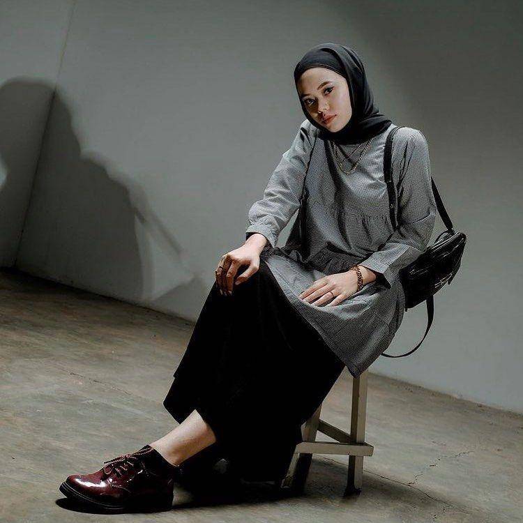 Rekomendasi sepatu oxford buat cewek. (instagram.com/adorableprojects)