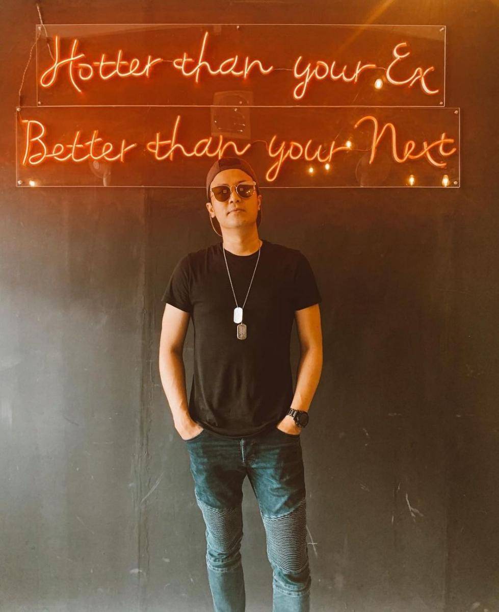 Dennis Lyla (instagram.com/dennislyla)