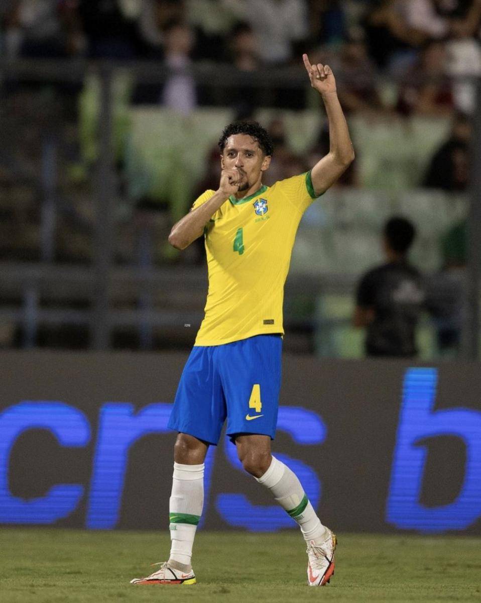 Marquinhos (twitter.com/marquinhos_m5)