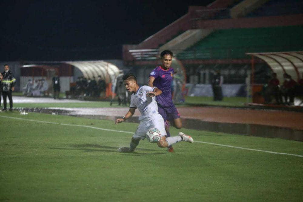 Pemain Persik melawan Arema FC.IDN Times/istimewa