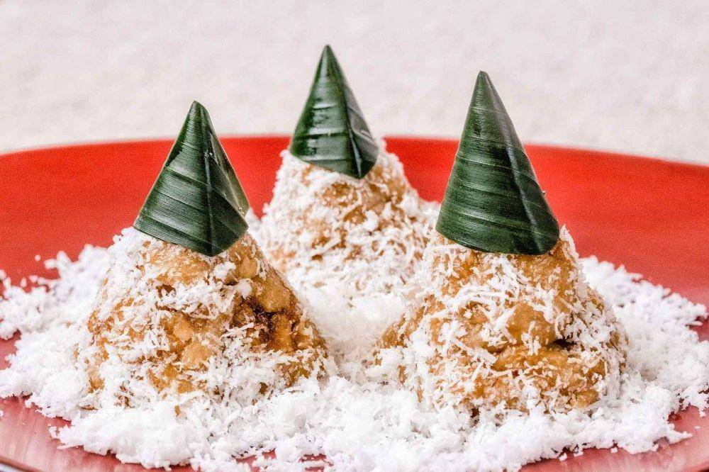 olahan singkong tradisional (asianfoodnetwork.com)