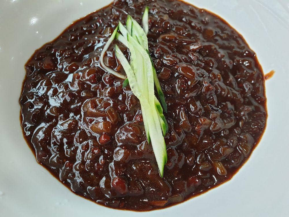 jajangmyeon (pixabay.com/lalay)