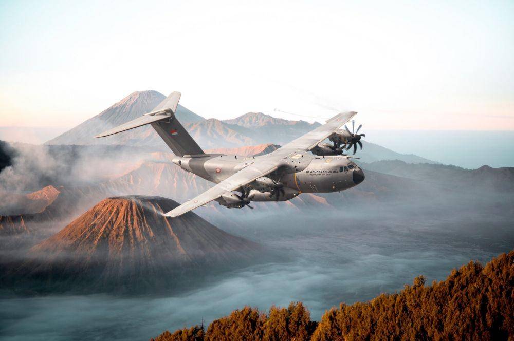 Pesawat Airbus A400M yang dibeli Kementerian Pertahanan untuk TNI Angkatan Udara (AU) dalam konfigurasi multirole tanker dan transport (Dokumentasi Airbus)
