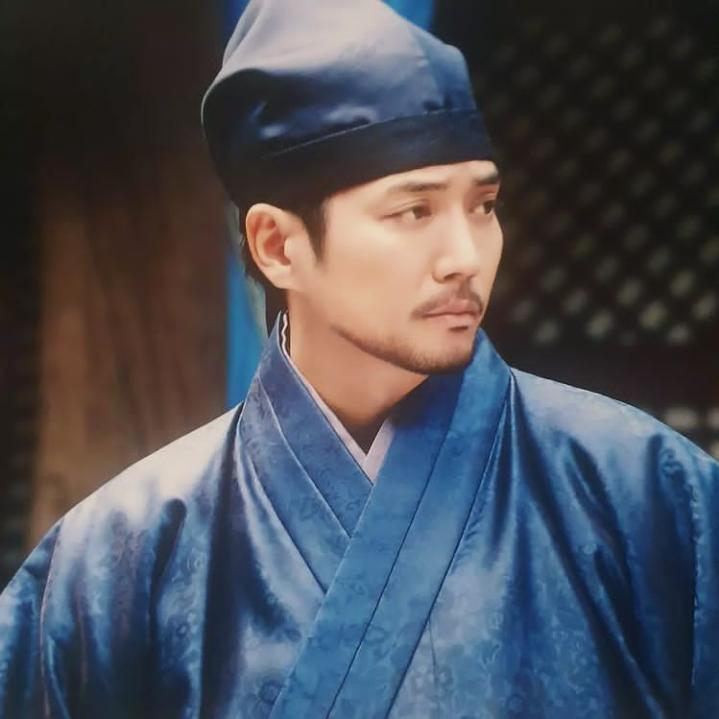 Potret aktor Joo Sang Wook sebagai Taejong Yi Bang Won. (instagram.com/uks0718_)