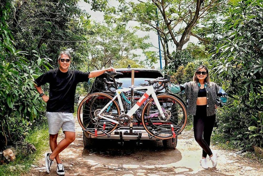 Nirina Zubir dan suami (instagram.com/ernest_cokelat)